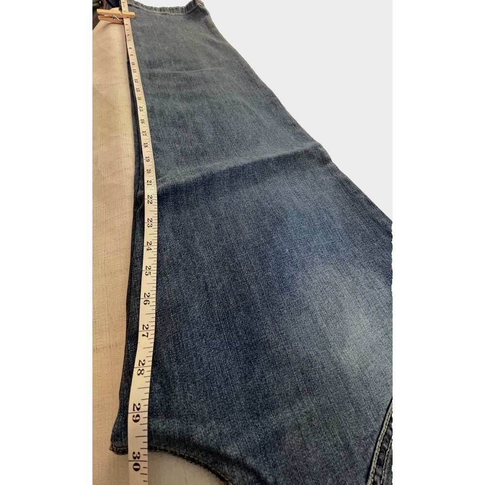 Chico's Platinum Distressed Skimmer Ankle Jeans Medium Wash Size 3.5 - Picture 8 of 8